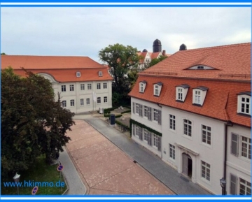 Teilmöblierte 2-Raumwohnung mit Küche in zentraler Lage von Köthen ! - 2-Raum Wohnung in Köthen - Schloßblick (376563)