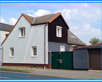 Freistehendes EFH in Oschersleben OT Hornhausen -Kauf über die Zwangsversteigerung- - EFH mit Garage in Oschersleben OT Hornhausen (403034)