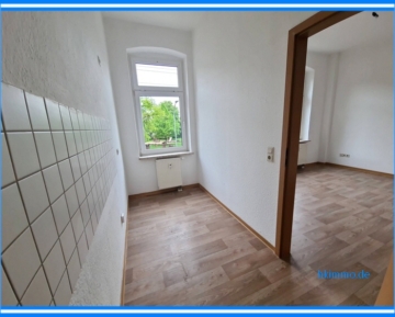 Kleine 2-Raumwohnung mit Küche und Bad! - Küche (373739)